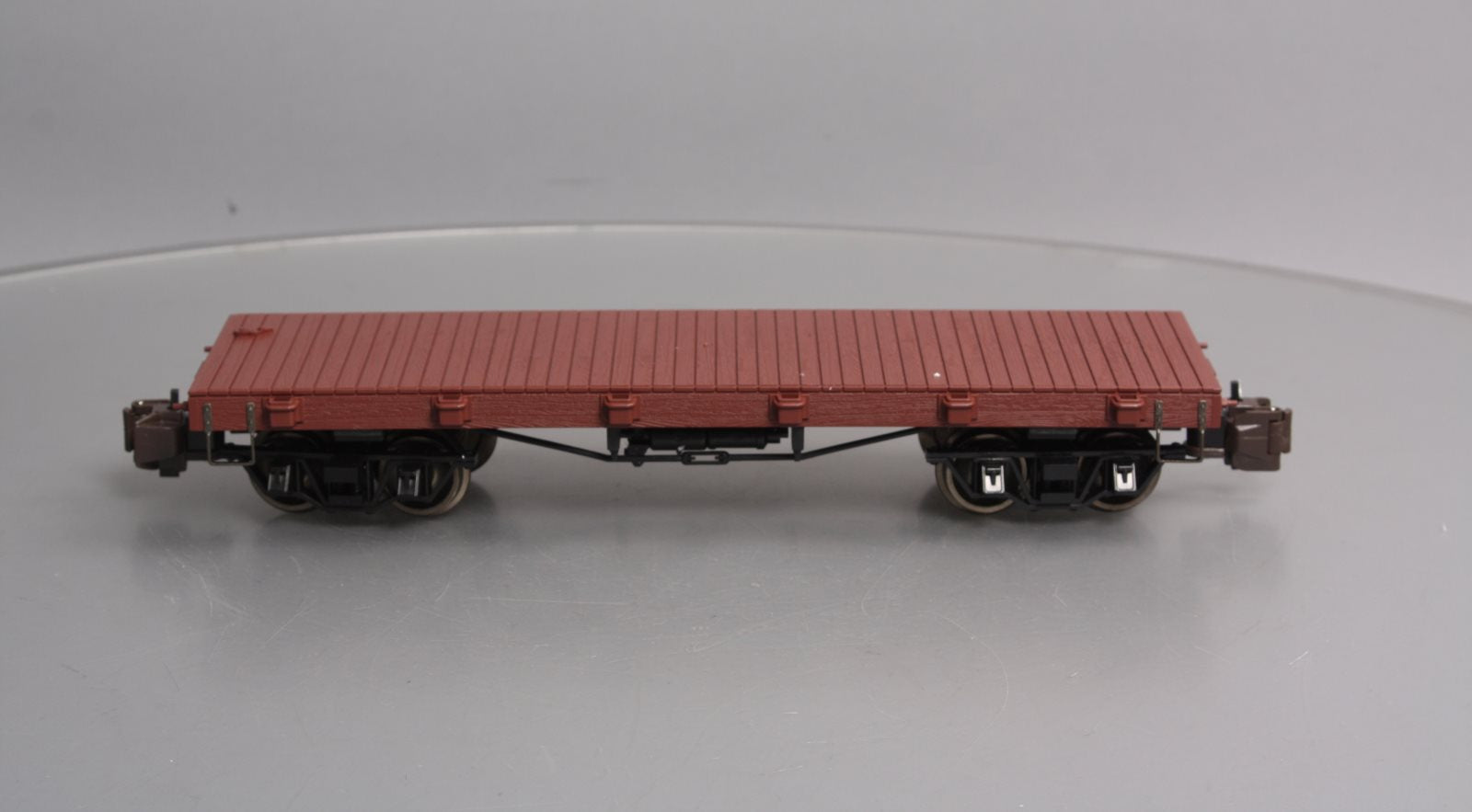 Bachmann 95670 Undecorated 20' Flatcar - Metal Wheels