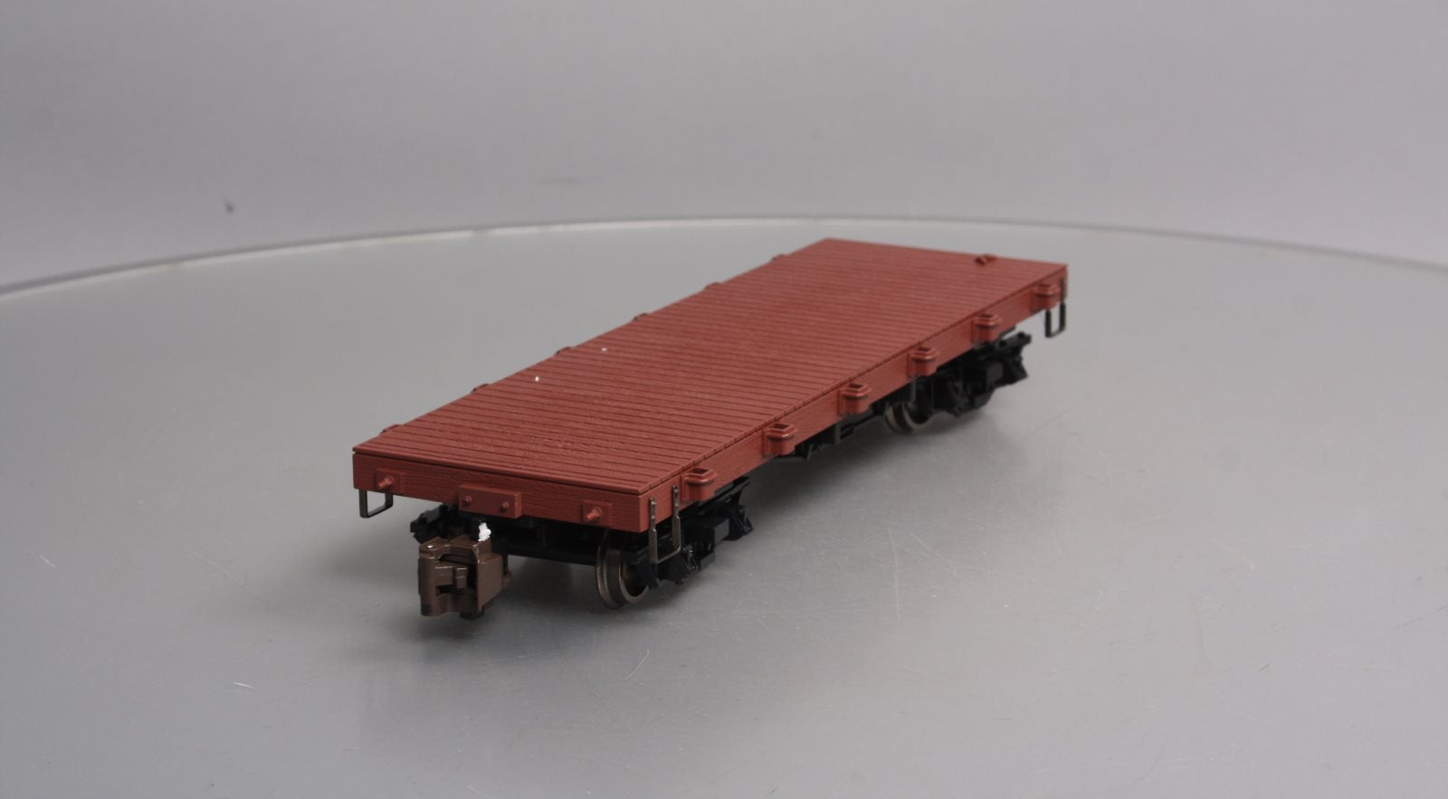 Bachmann 95670 Undecorated 20' Flatcar - Metal Wheels