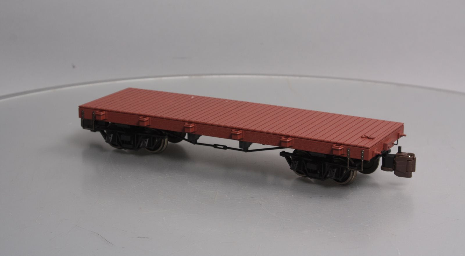 Bachmann 95670 Undecorated 20' Flatcar - Metal Wheels