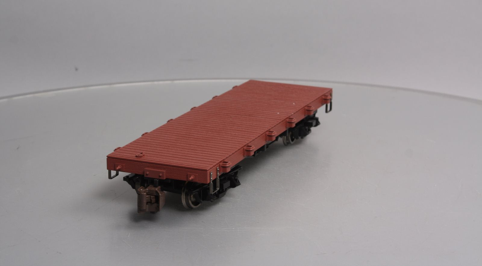 Bachmann 95670 Undecorated 20' Flatcar - Metal Wheels