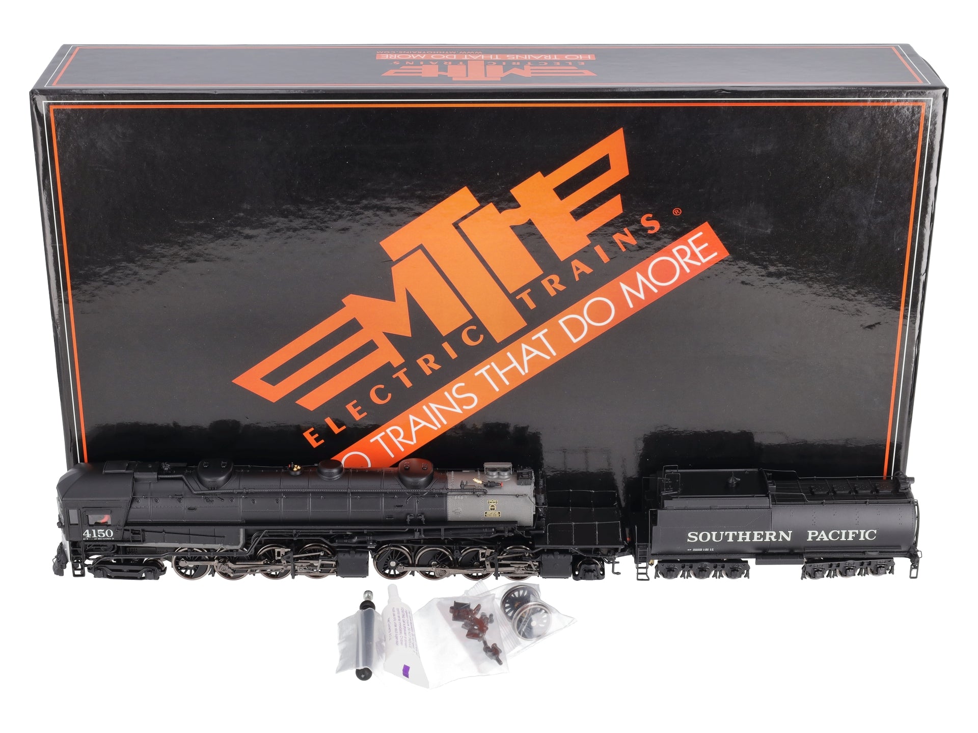 MTH 80-3183-1 HO Southern Pacific 4-8-8-2 AC-6 Cab Forward w/ P-S 3.0 AC-8 Cab