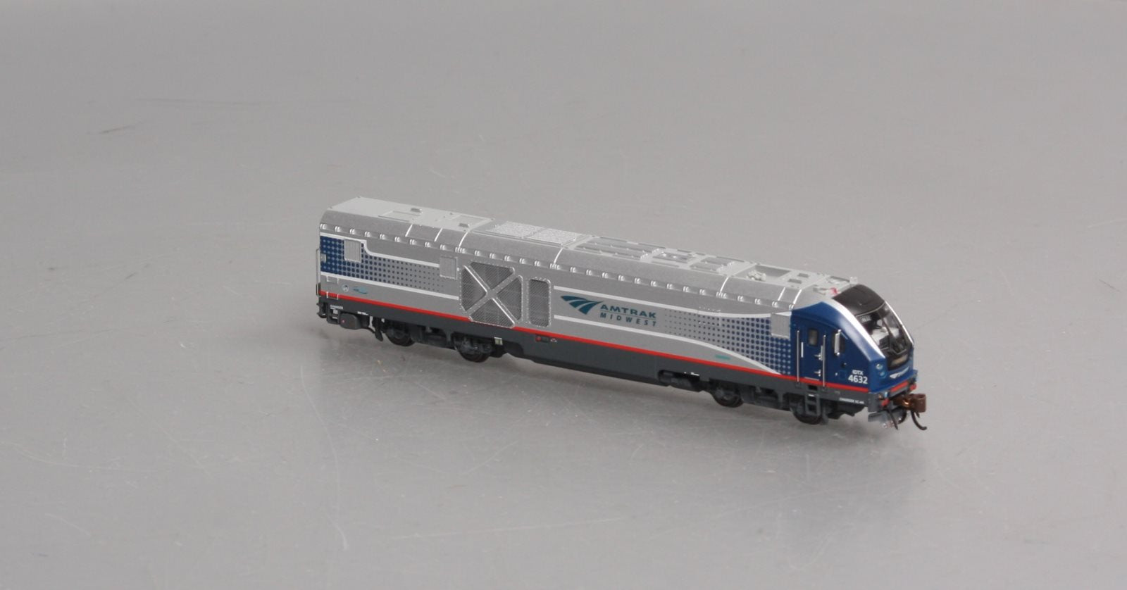 Bachmann 67952 N Amtrak Midwest Siemens SC-44 Charger with DCC & Sound #4632