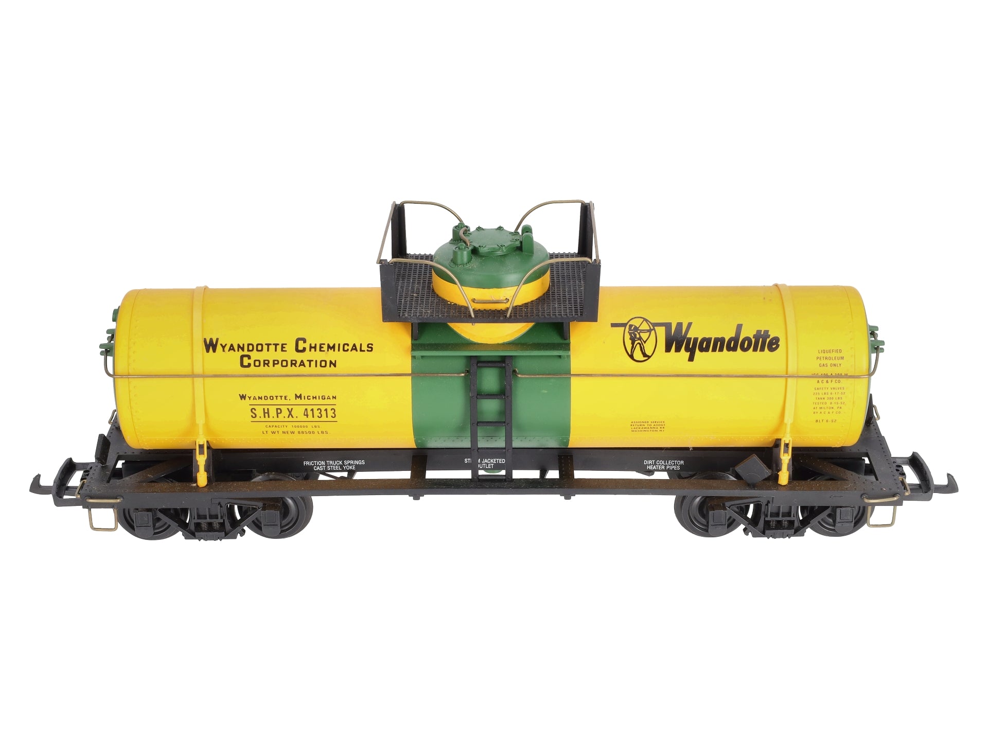 Aristo-Craft 41313 G Scale Wyandotte Single Dome Tank Car