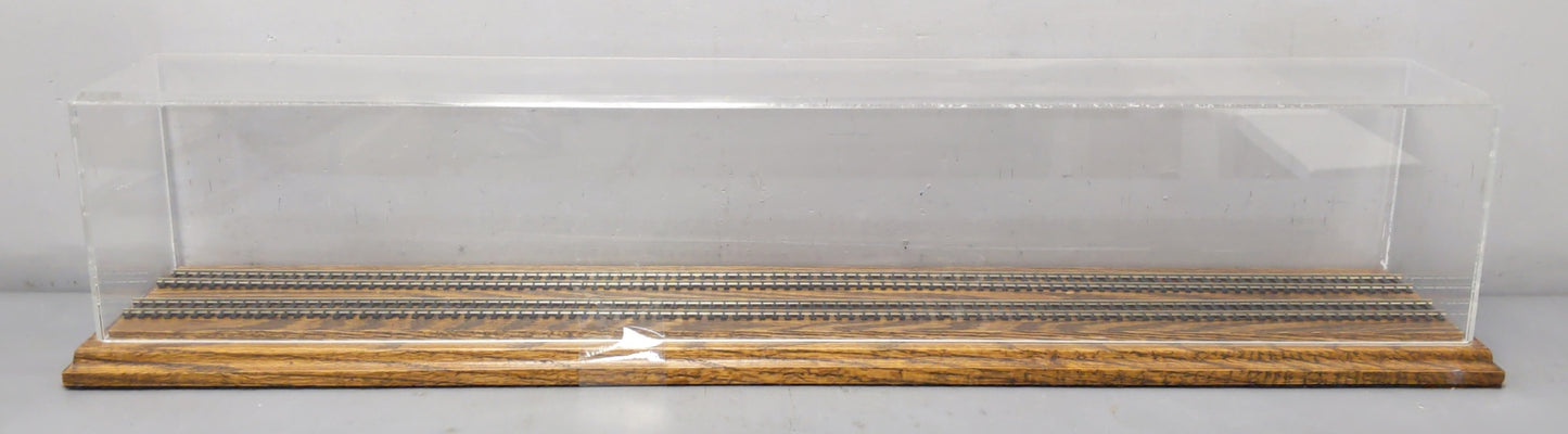 HO Scale Dual Locomotive Display Case EX