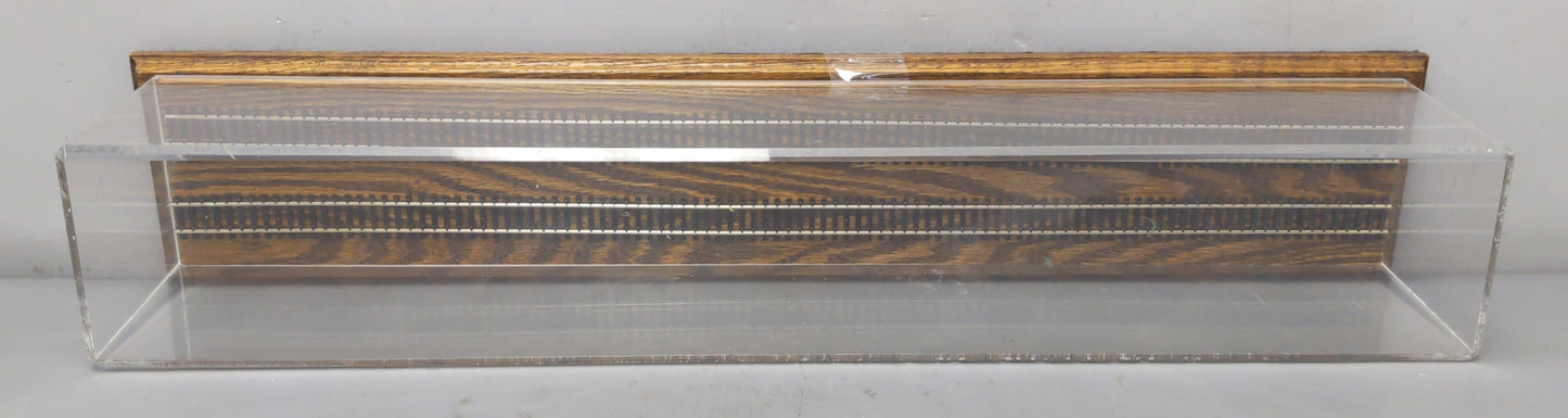 HO Scale Dual Locomotive Display Case EX