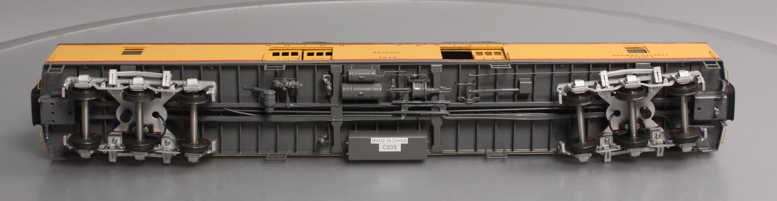 Sunset Models O Scale BRASS Union Pacific 70' Harriman Baggage #3026 - 2 Rail VG/Box
