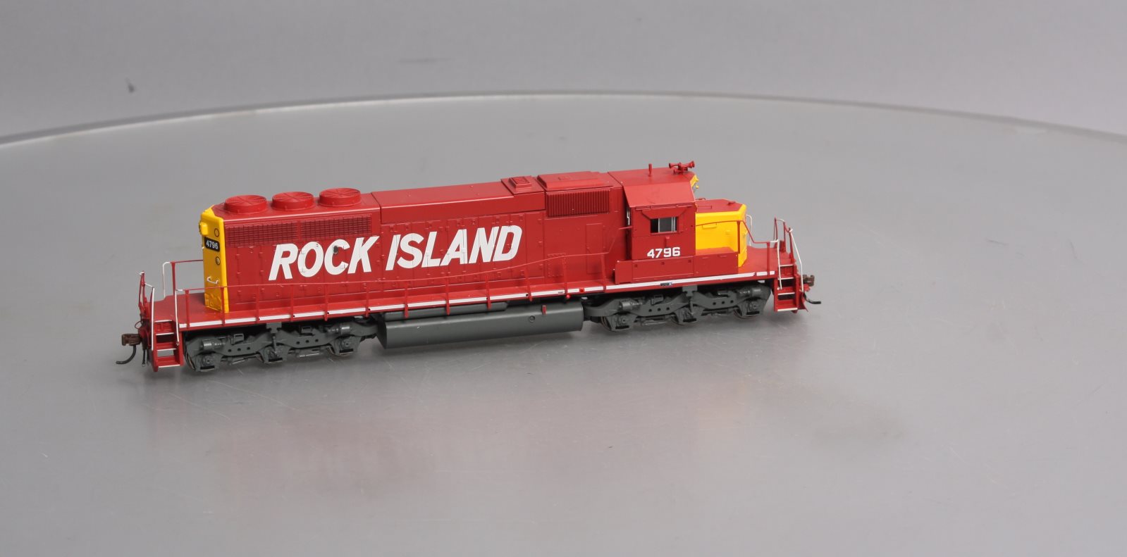 Athearn 71533 HO Rock Island SD40-2 Diesel Locomotive Ready To Run #4796