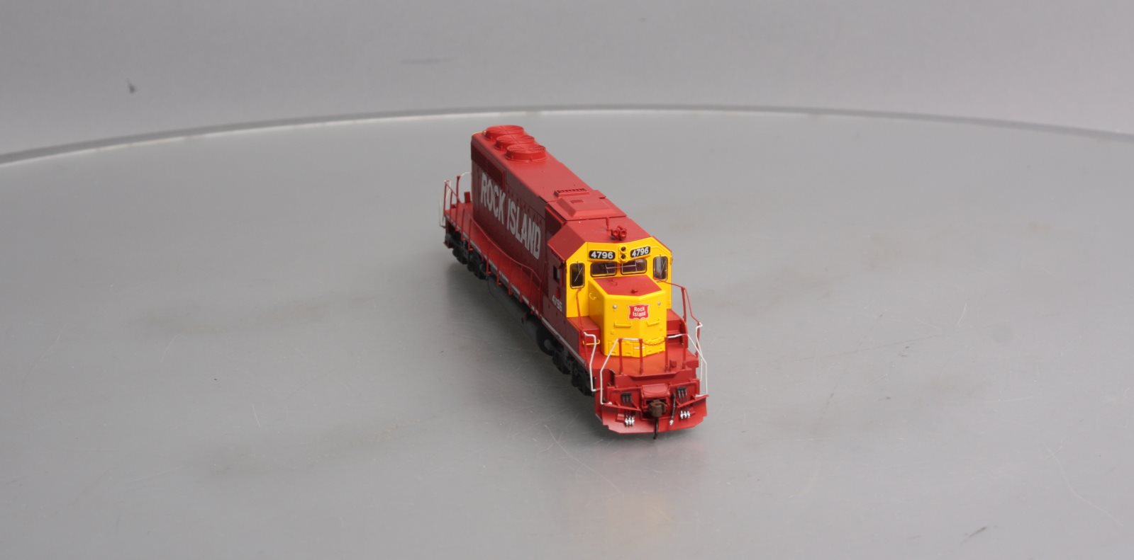 Athearn 71533 HO Rock Island SD40-2 Diesel Locomotive Ready To Run #4796