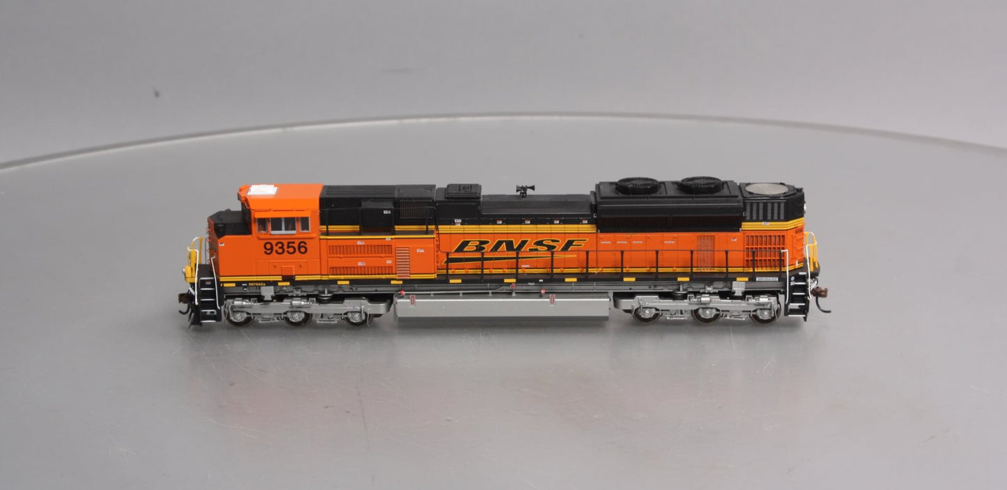 Athearn G68866 HO BNSF SD70ACe Diesel Locomotive with DCC & Sound #9356