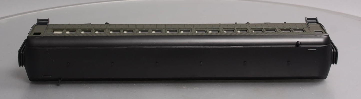 Atlas 2001150 O Unlettered 60' Passenger Coach Car - 2 Rail (Green/Black)