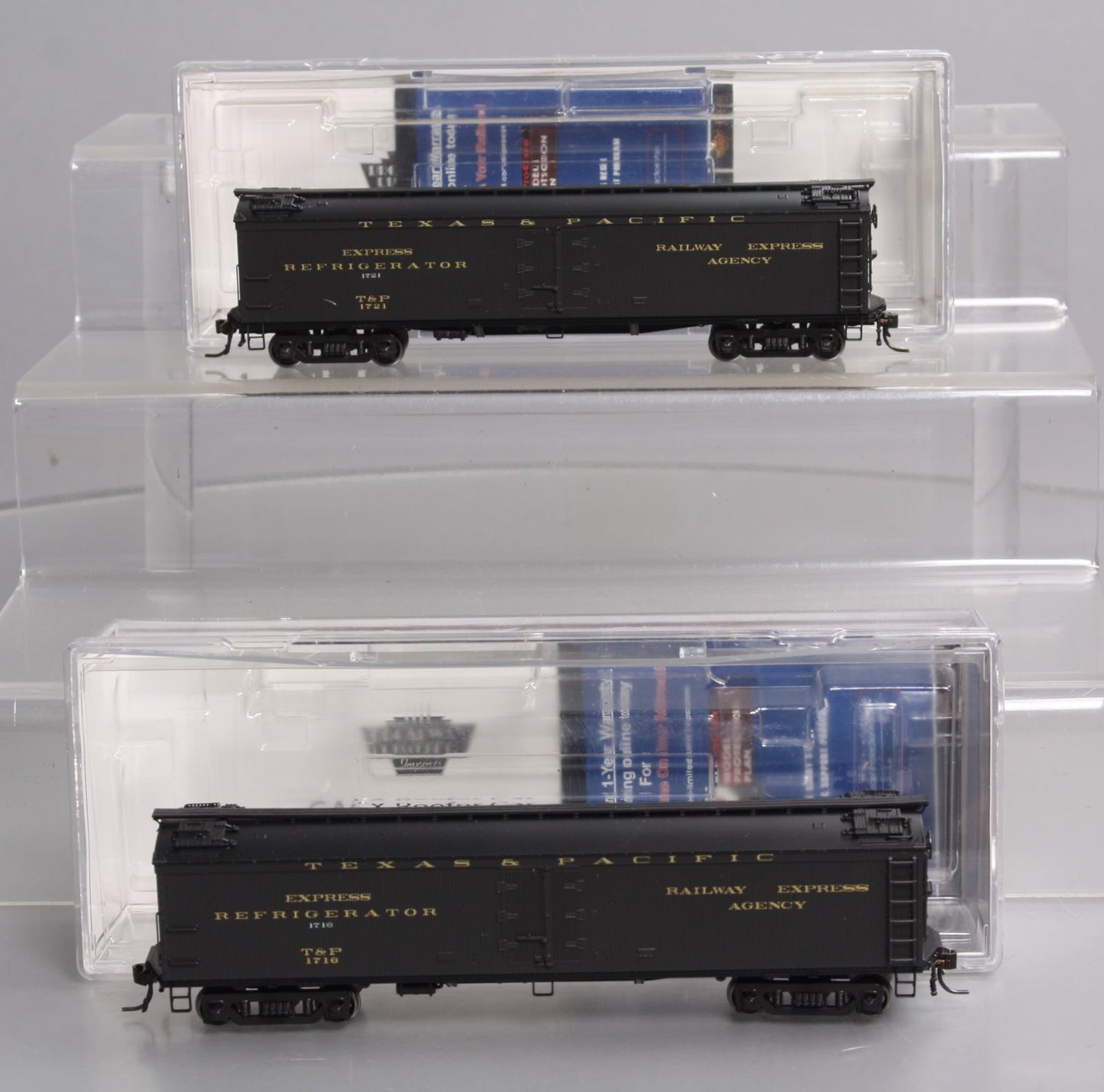 Broadway Limited 1485 HO Texas & Pacific 53'6" Wood Express Reefer 2-Car Set