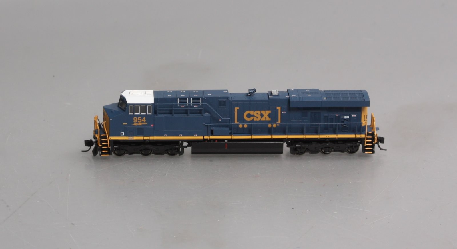 Fox Valley Models 70281 N CSX ES44AC Diesel Locomotive #954