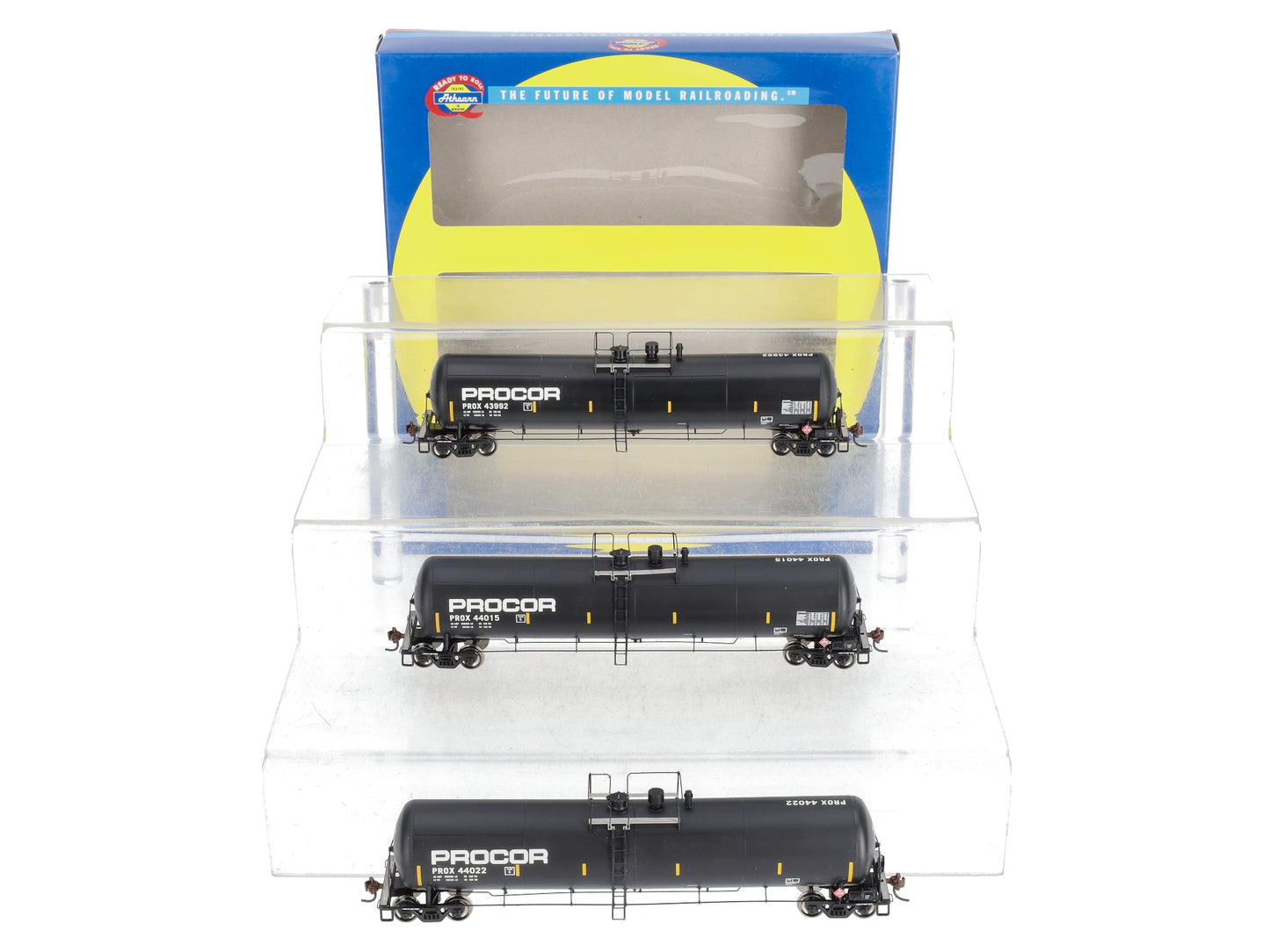 Athearn 97608 HO Procor 30,000-Gallon Ethanol Tank Car Pack of 3