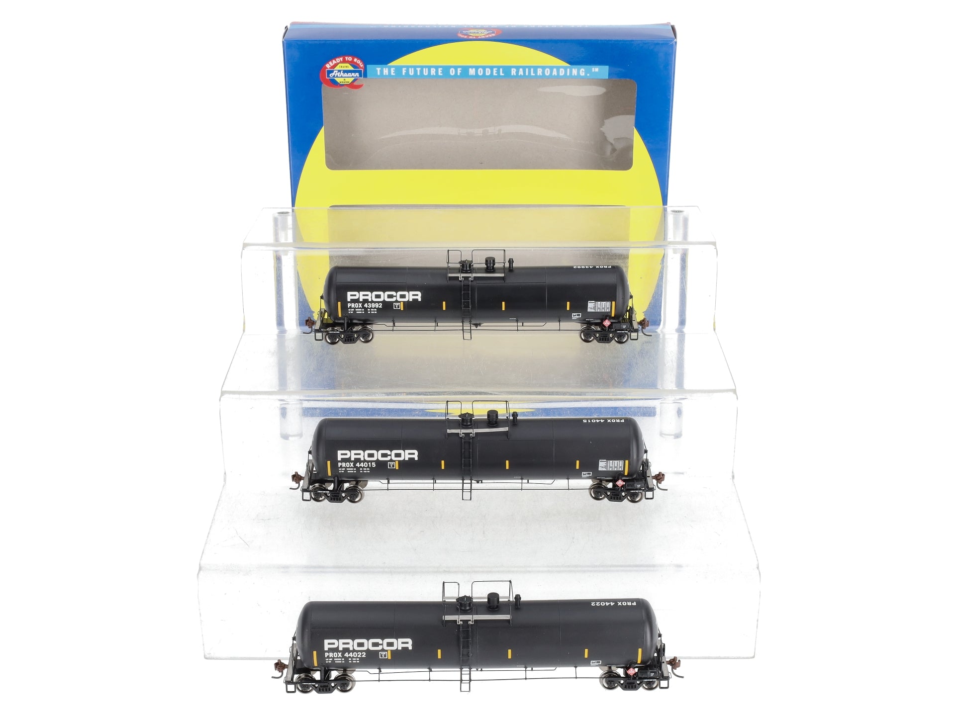 Athearn 97608 HO Procor 30,000-Gallon Ethanol Tank Car Pack of 3