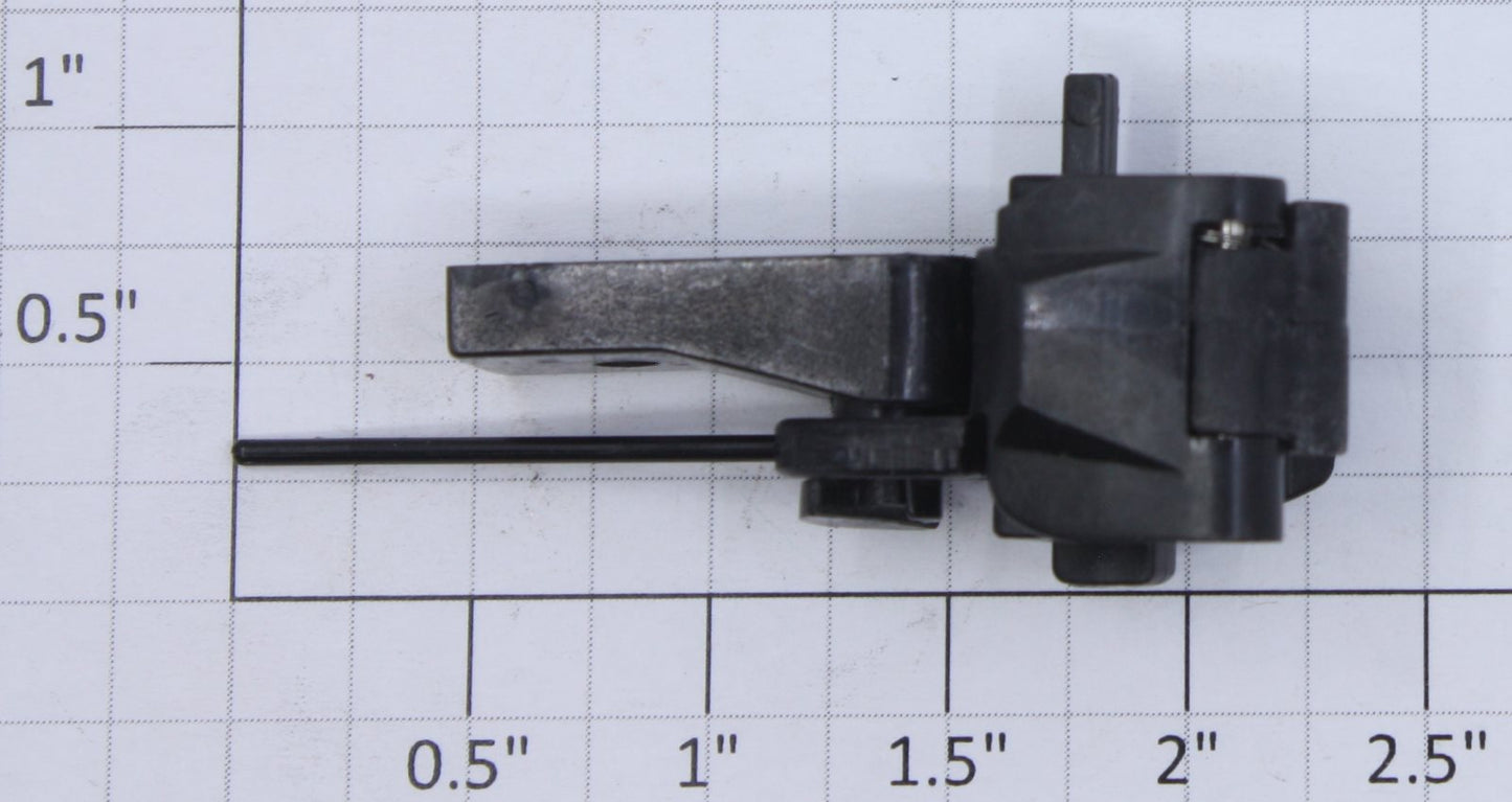 Bachmann 29198X2 G Scale Knuckle Coupler, Bracket, & Centering Spring