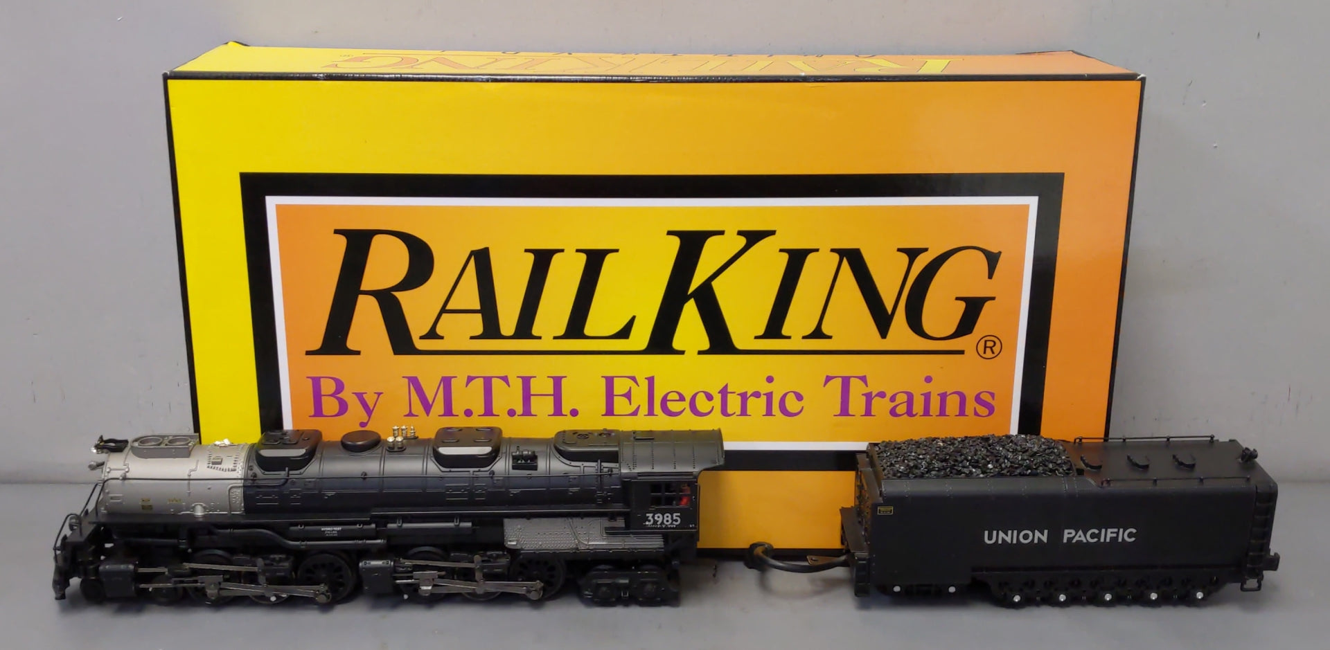 MTH 30-1541-1 Union Pacific 4-6-6-4 Imperial Challenger Steam Engine w/PS2 #3985