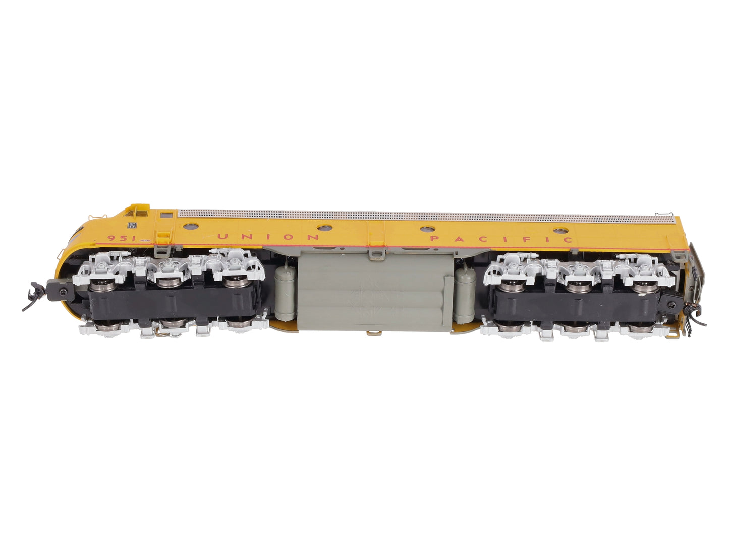 Walthers 920-41385 HO Union Pacific EMD E9AM Locomotive #951