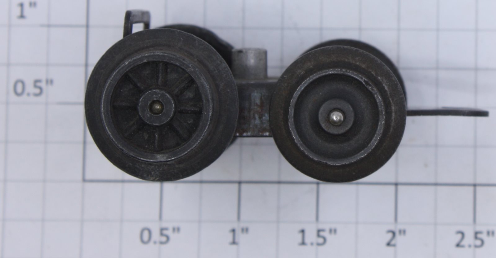 Lionel 221-25X Rear Truck -Without Spring