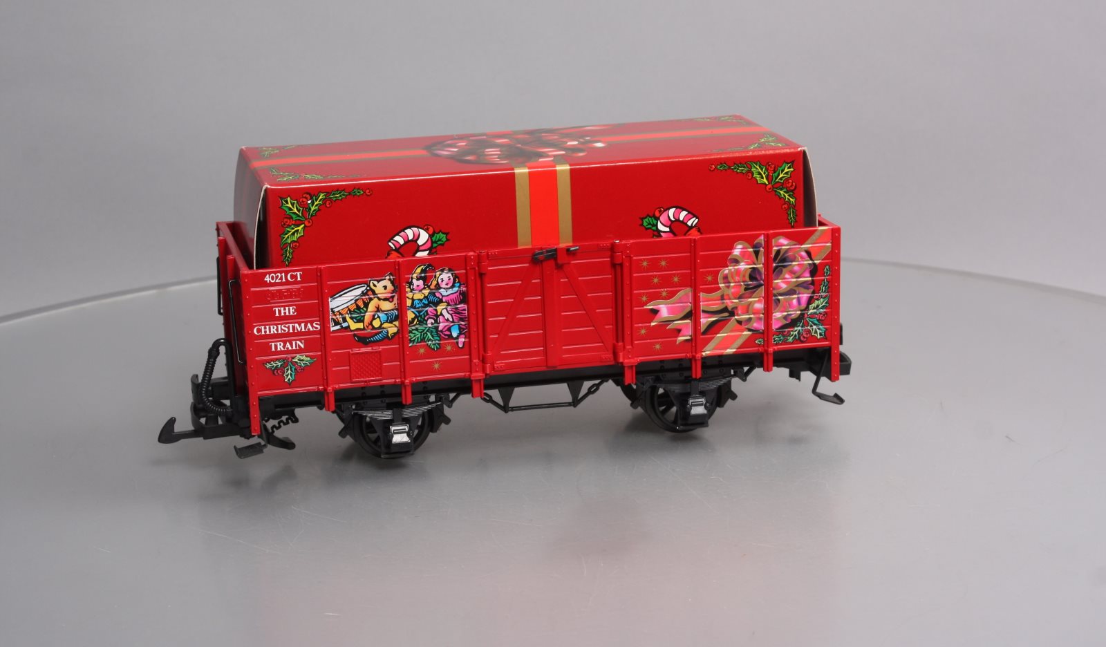 LGB 42210 G Scale The Christmas Train Red Gondola w/Red Gift Box Load LN