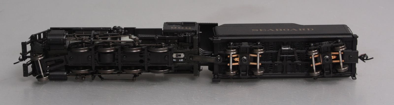 Broadway Limited 7334 HO SAL 2-8-0 Consolidation Steam Locomotive DCC/Sound #900