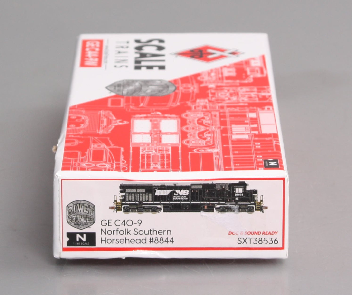 Scale Trains SXT38536 N NS GE C40-9 Horsehead Diesel Locomotive #8844 w/ DCC EX/Box