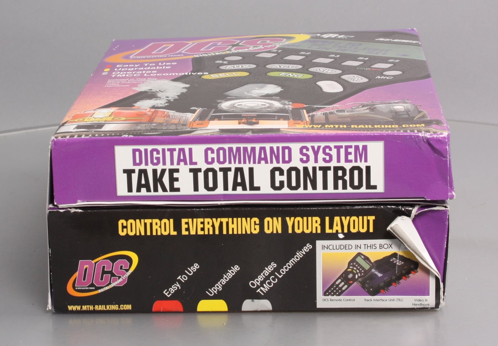 MTH 50-1001 DCS Track Interface Unit & Remote Controller - Serial Port Version EX/Box