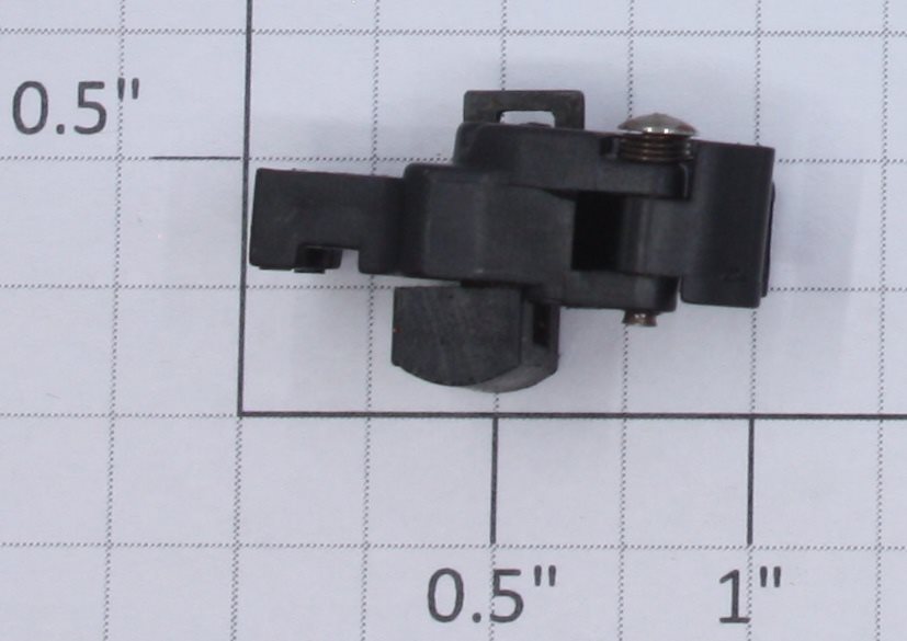 American Flyer XA13C067 S Scale Universal Knuckle Coupler with Hole & Slot