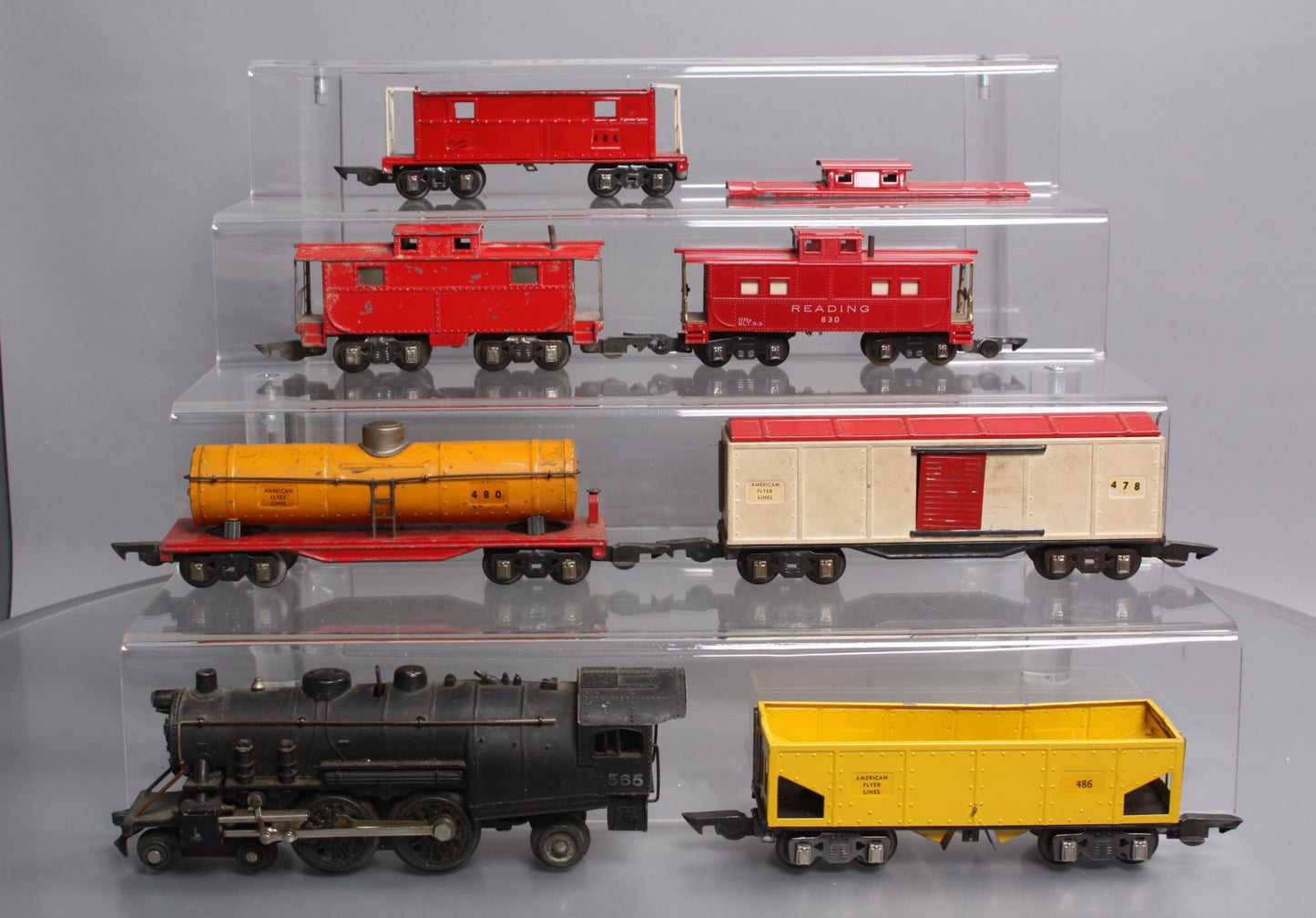 American Flyer Vintage S #565 4-4-2 Steam Locomotive w/Assorted Freight Cars [7]
