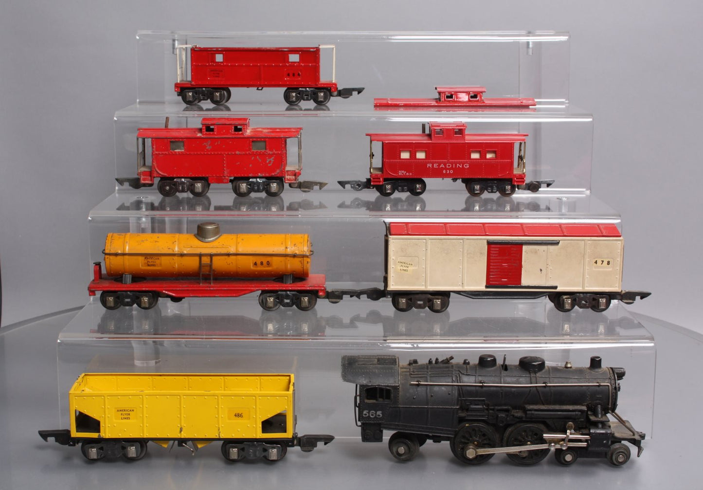 American Flyer Vintage S #565 4-4-2 Steam Locomotive w/Assorted Freight Cars [7]