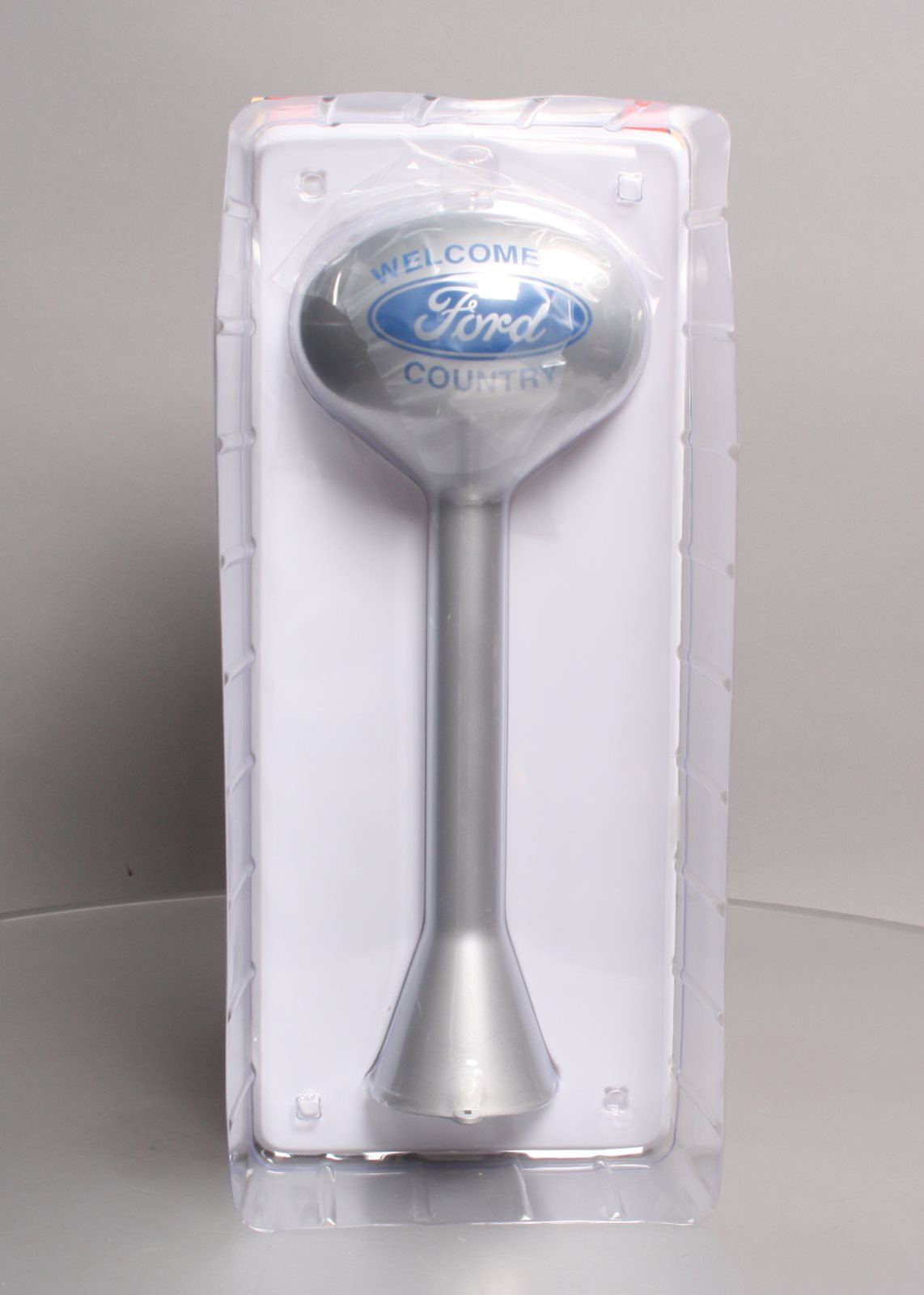 Lionel 2129260 O Assembled Plug-Expand-Play Ford Water Tower