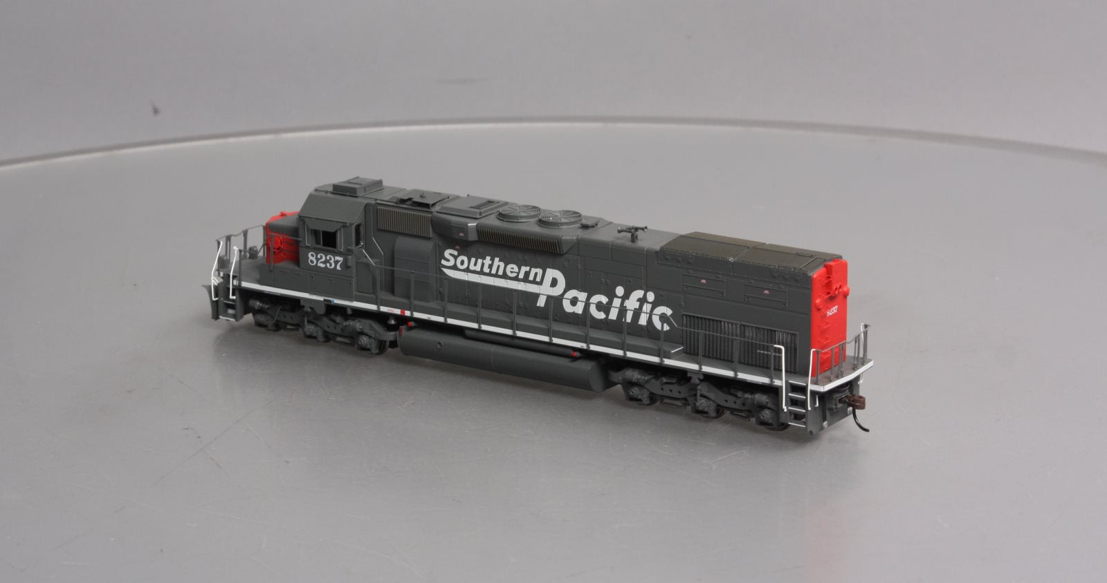 Athearn 73152 HO Southern Pacific SD40T-2 Diesel Locomotive w/DCC & Sound #8237