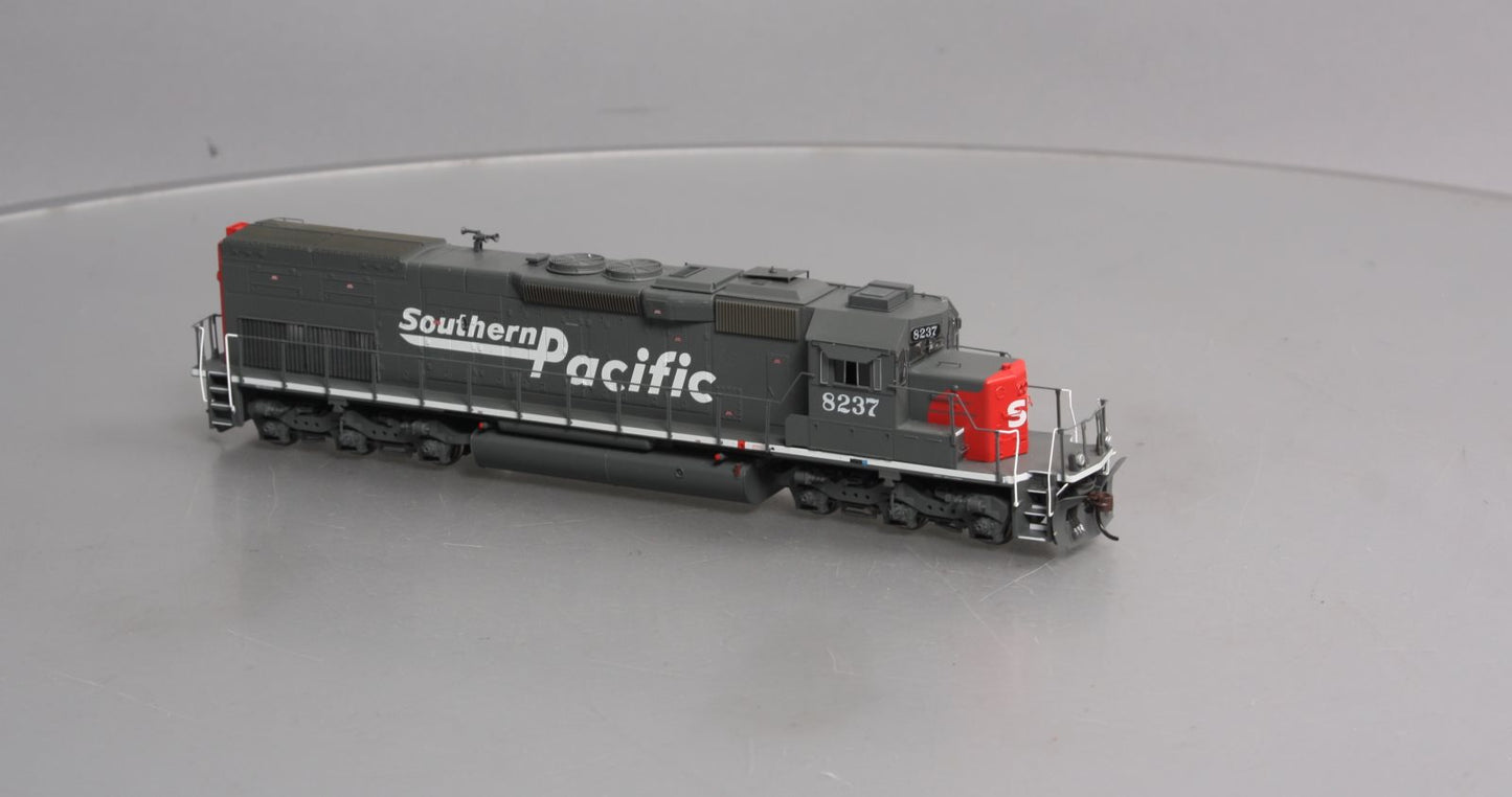 Athearn 73152 HO Southern Pacific SD40T-2 Diesel Locomotive w/DCC & Sound #8237