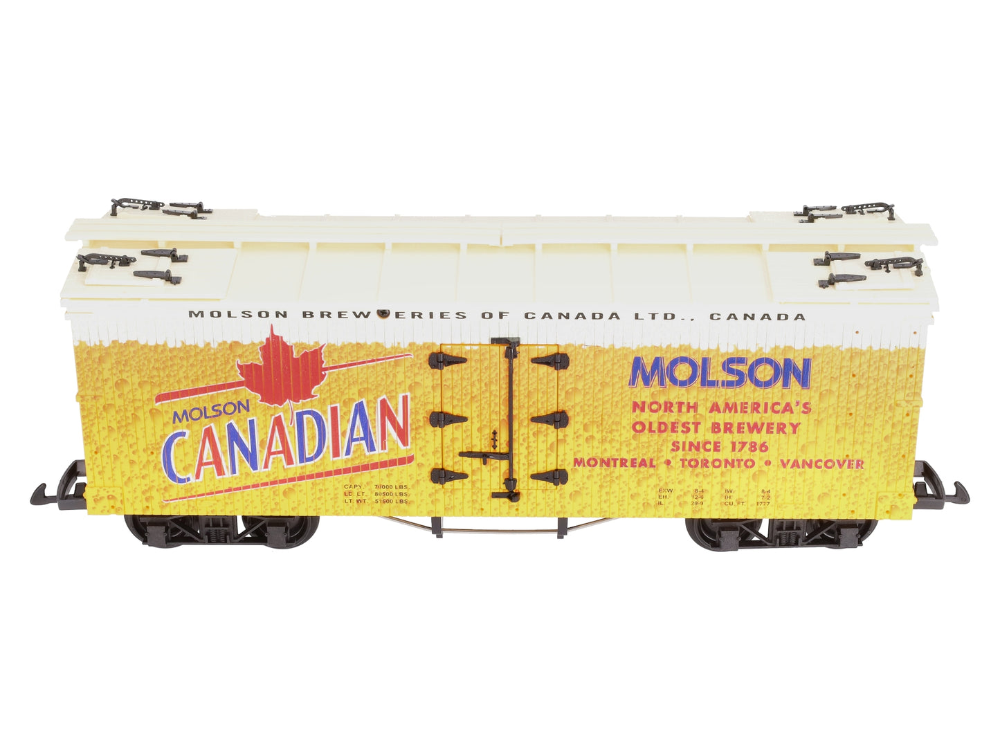 USA Trains R16466 G Molsen Canadian Beer Refrigerator Car