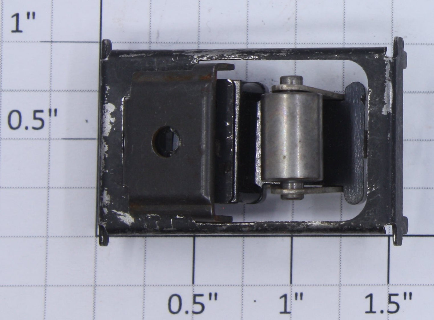 Lionel 488-4 O Gauge 2400 Series Truck Bottom Frame and Roller Assembly