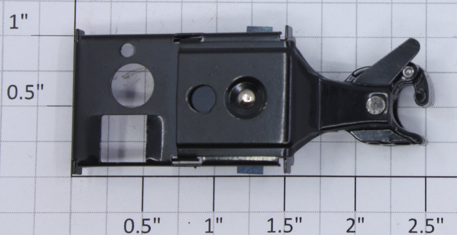 Lionel 483-2X-2 Base Plate w/ Operating Coupler w/o Slide Shoe and Contact