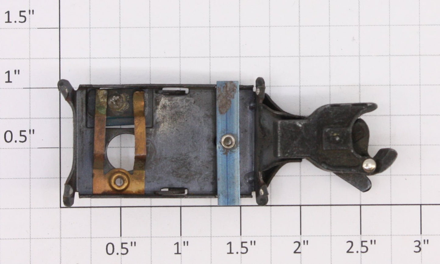 Lionel 474-2 Brakeman Car Operating Coupler Baseplate with Special Pickup Shoe