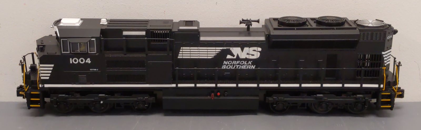 MTH 30-20063-3 O-27 Norfolk Southern SD70ACe Non-Powered Unit