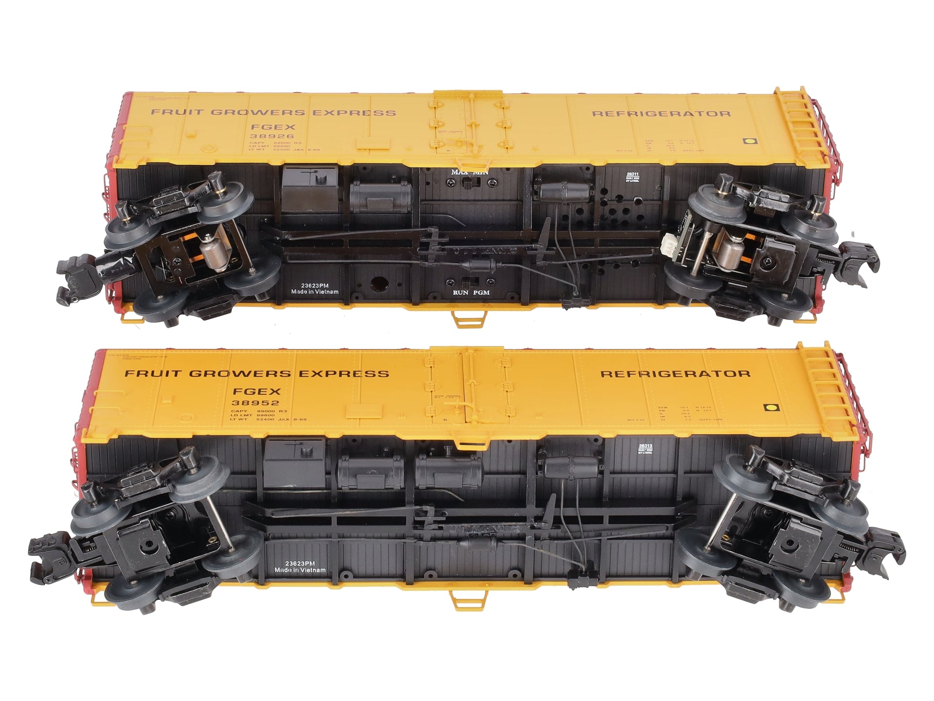 Lionel 2326310 O VISIONLINE Fruit Growers Express Reefer (Set of 3)