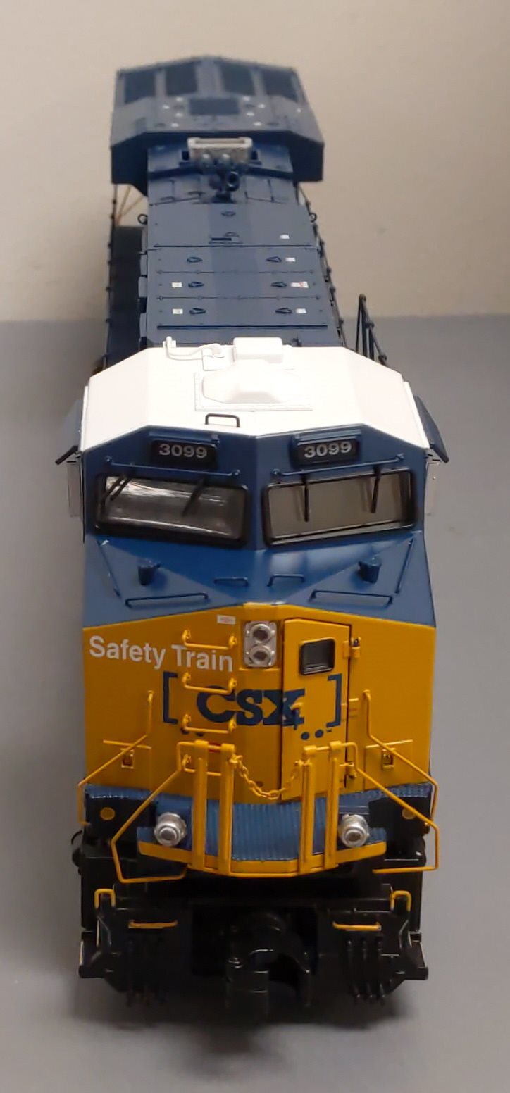 MTH 20-20513-1 O Gauge CSX ES44 Loco Safety Electric Train Set w Proto-Sound 3.0