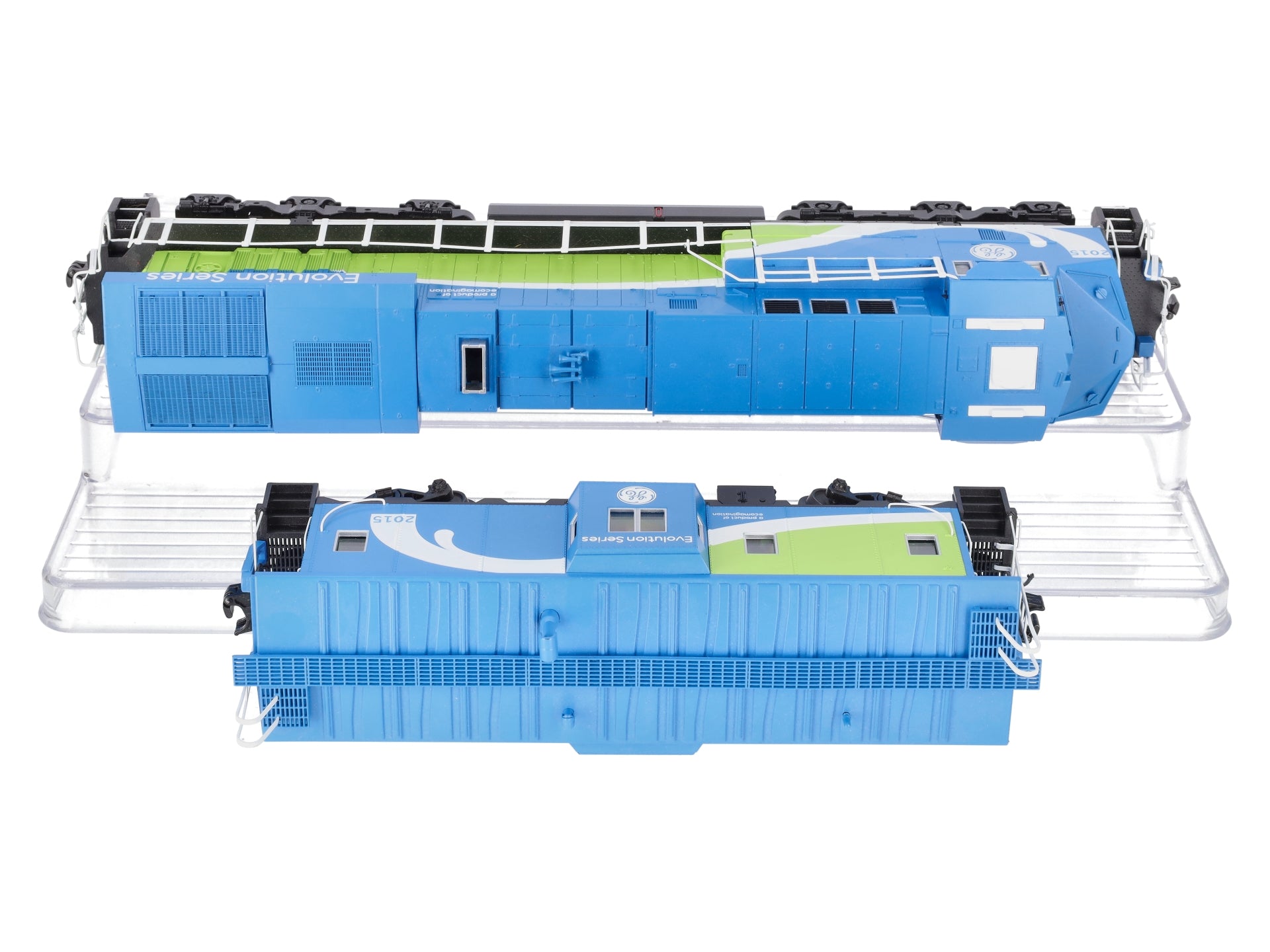 MTH 30-20524-1 GE Demonstrator (#2015) ES44AC Imperial Diesel Freight Boxed Set
