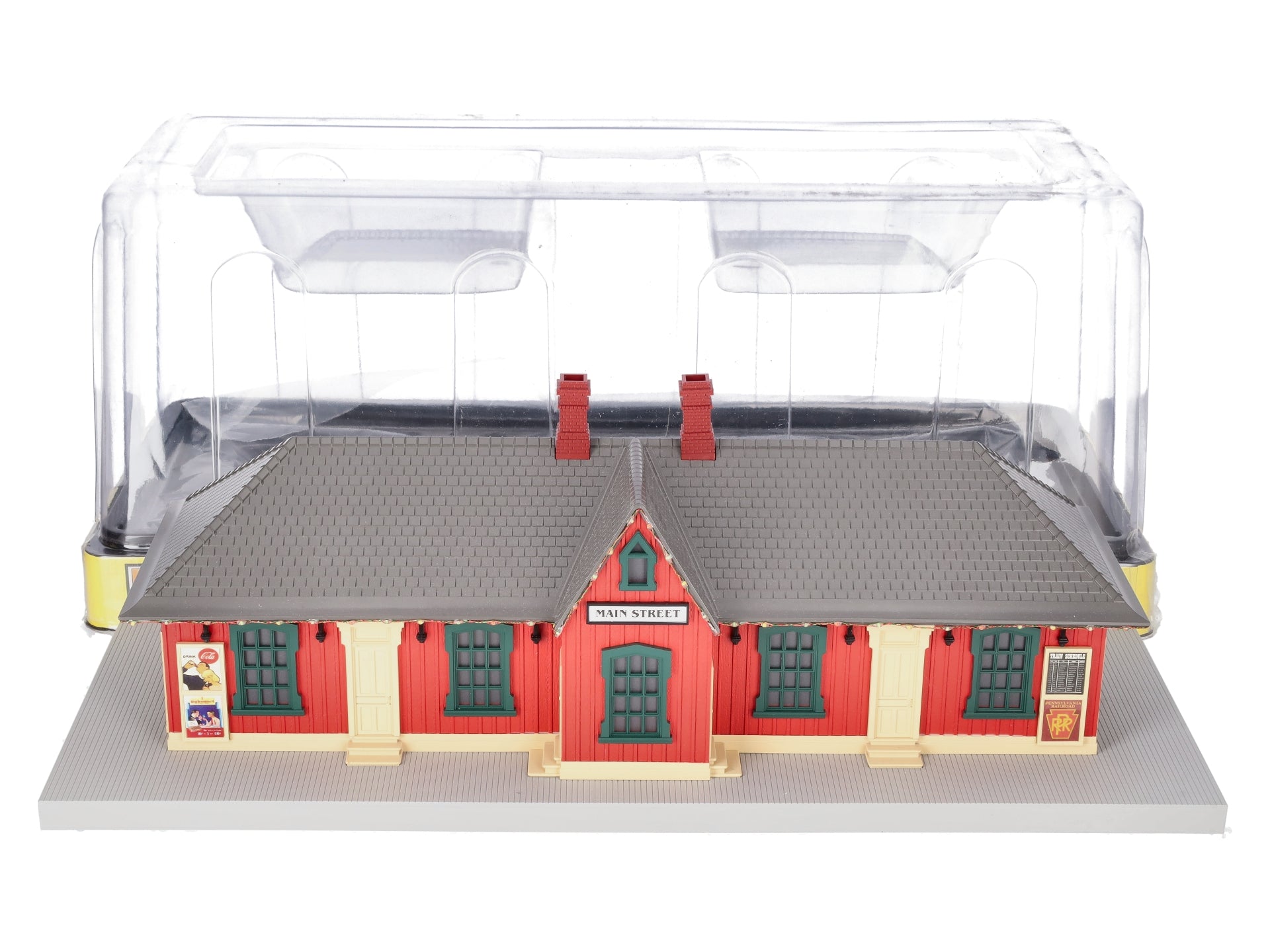 MTH 30-90610 O Main Street Country Passenger Station w/Christmas Lights