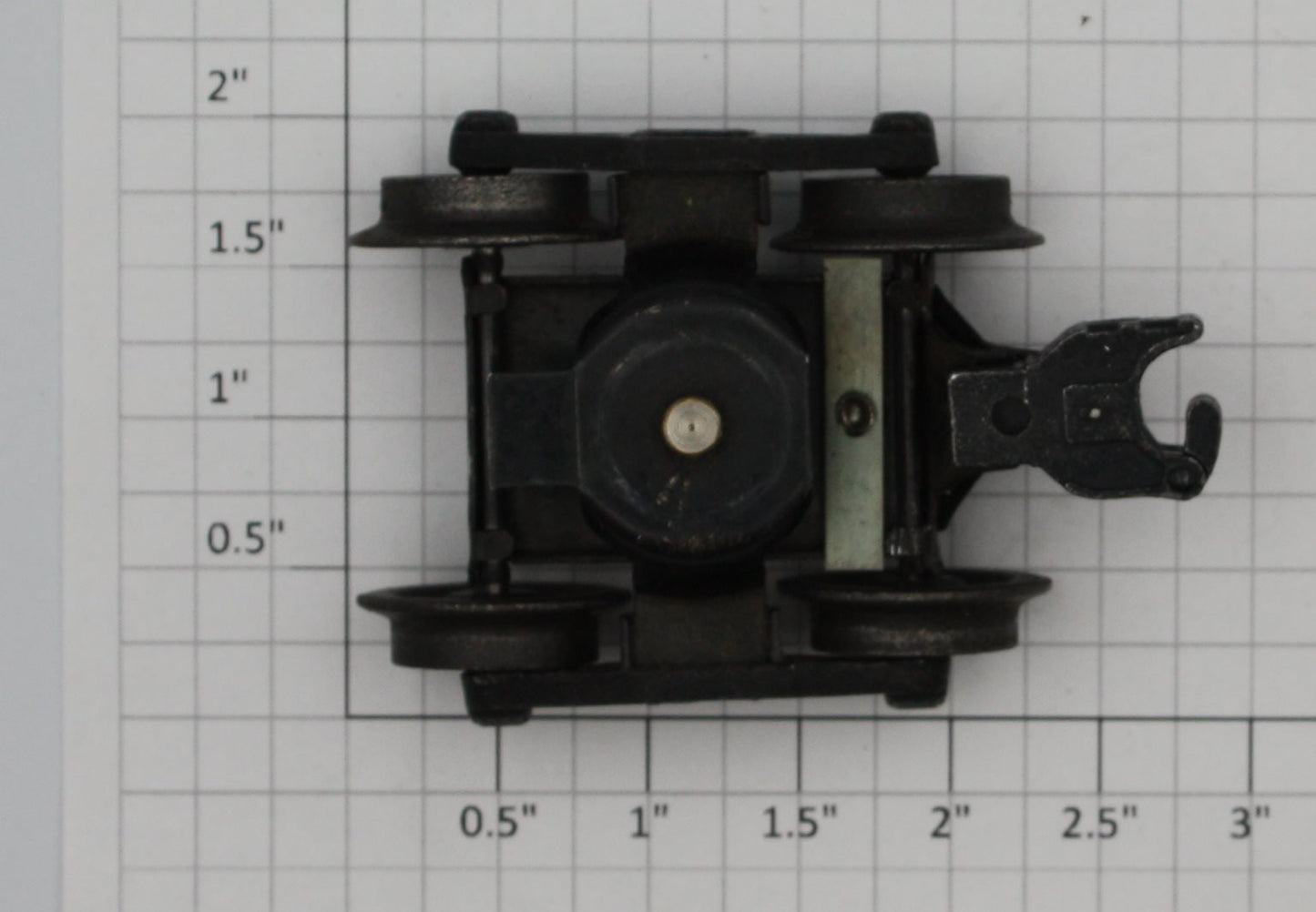 Lionel PT-2X Staple End Freight Car Operating Coupler Truck w/ Stud w/o Tab