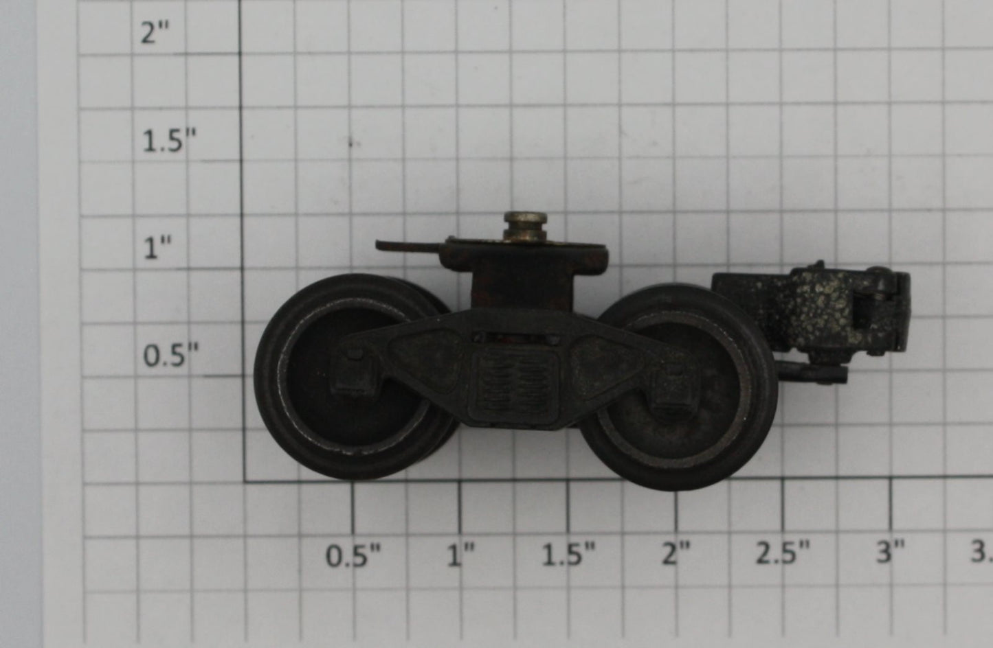 Lionel PT-2X Staple End Freight Car Operating Coupler Truck w/ Stud, No Tab