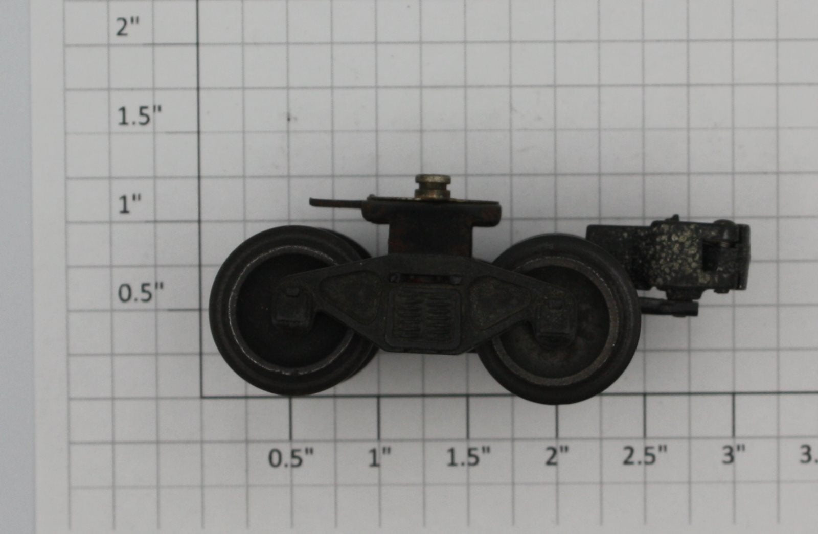 Lionel PT-2X Staple End Freight Car Operating Coupler Truck w/ Stud, No Tab