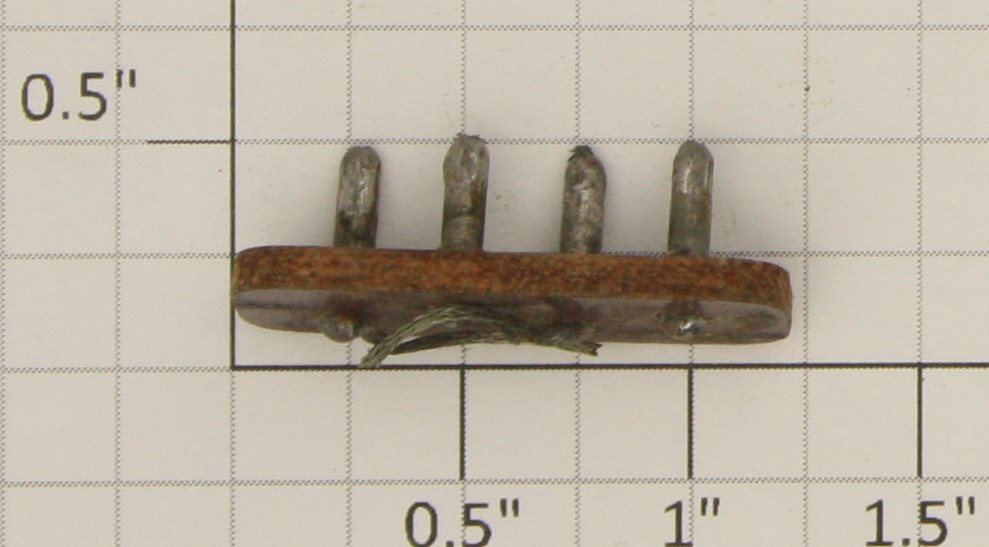American Flyer XA10663 S Gauge Steam Locomotive 4-Prong Male Plug Terminal