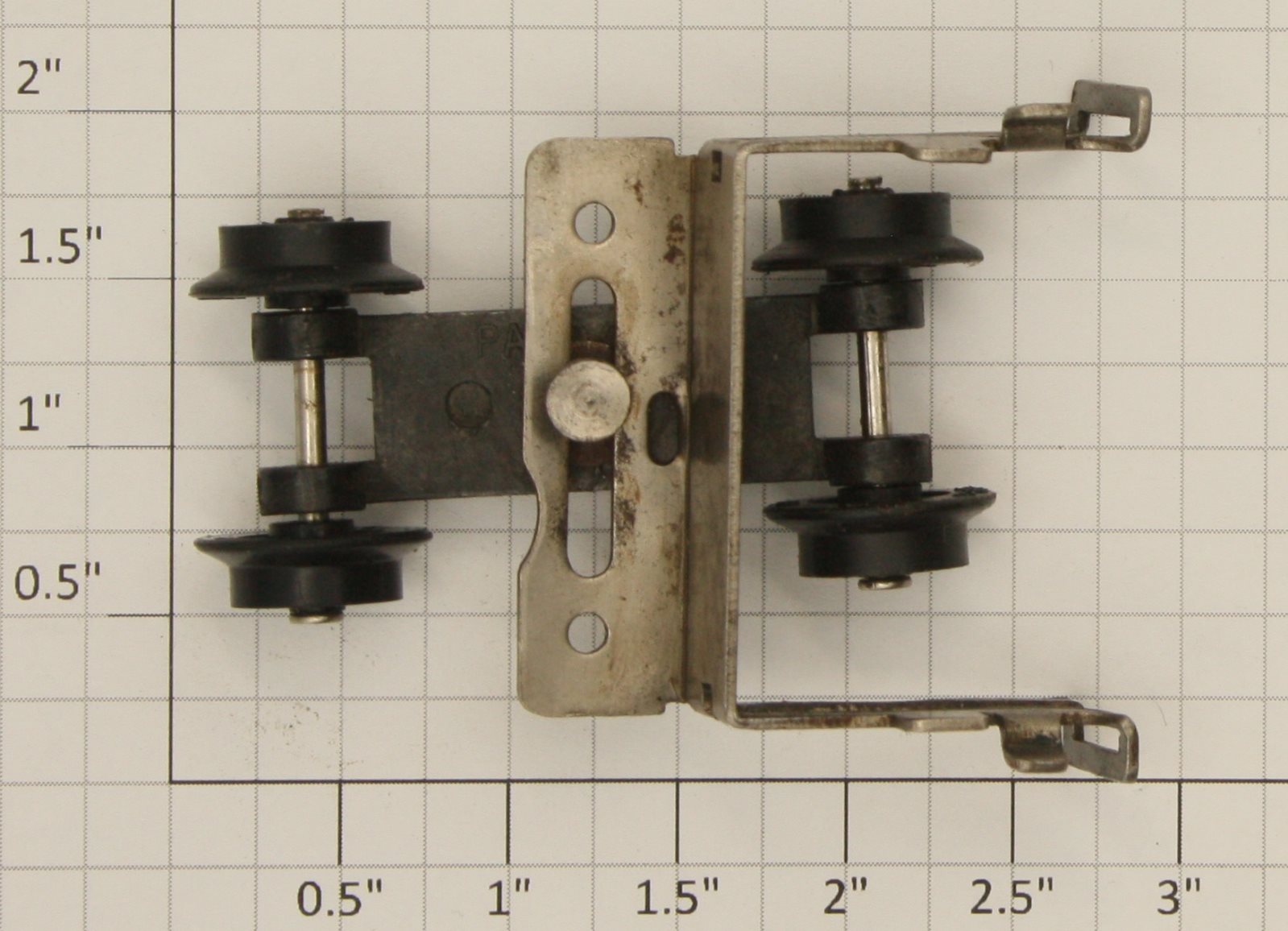 American Flyer PA10887A S Crosshead Guide with Diecast Front Truck with Wheels