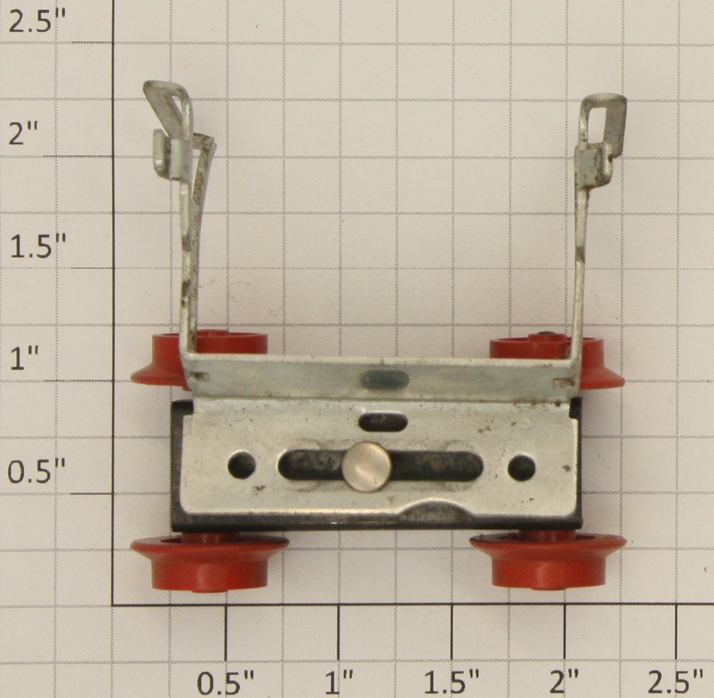American Flyer XA13A085R Crosshead Guide & Front Truck Assembly with Red Wheels