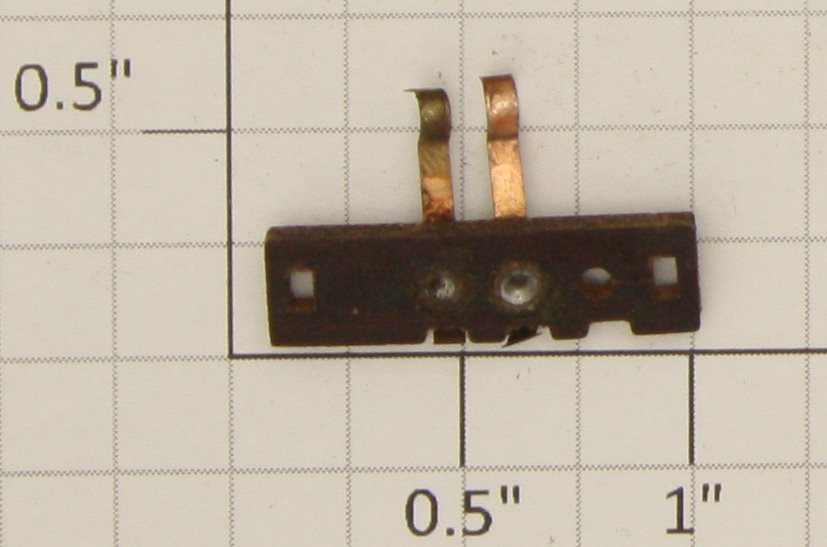 American Flyer XA9612-BR S Scale Reverse Unit Centered Bottom Finger