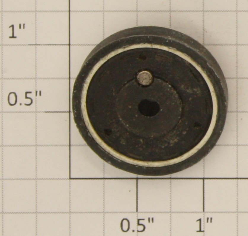American Flyer XA10009B1 Metal Flangeless Wheel Assembly with Nickel Square Stud
