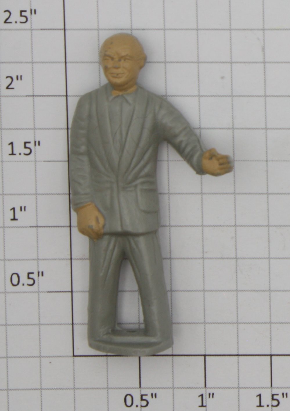 Lionel 128-51 News Dealer Figure